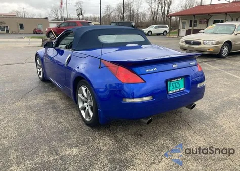 2004 Nissan 350Z Roadster из США, поврежденный, VIN JN1AZ36A24T011066
